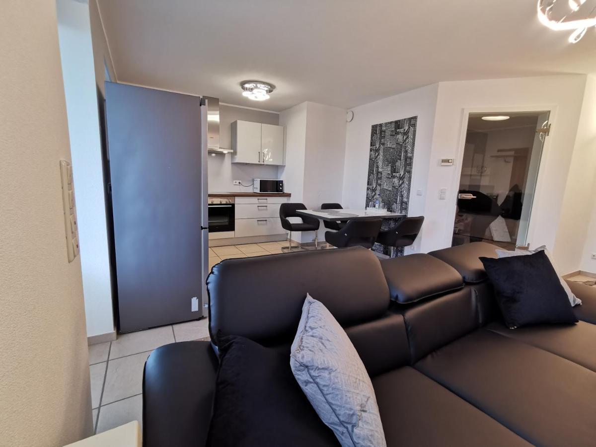 Luxurioeses Wellnes Apartment บาดเอสเซน ภายนอก รูปภาพ