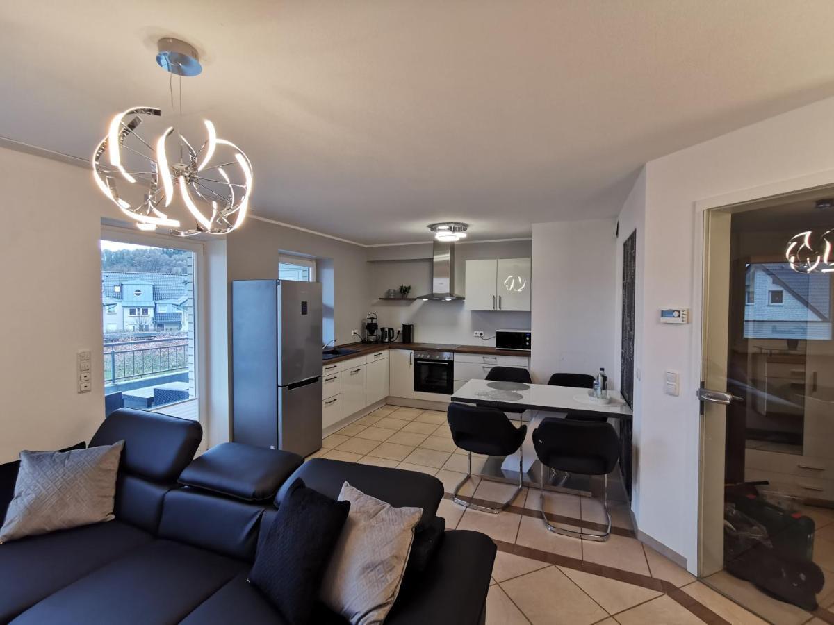 Luxurioeses Wellnes Apartment บาดเอสเซน ภายนอก รูปภาพ